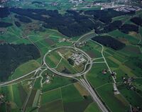 Blick auf den Autobahnkreisel Betzholz, 1981