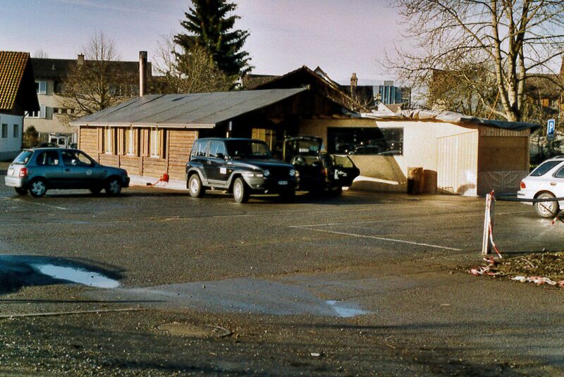 Datei:20031210 Gemeindeplatz Hinwil VoN Hütte.jpg