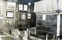 Kachelofen im Ortsmuseum, ca. 1940