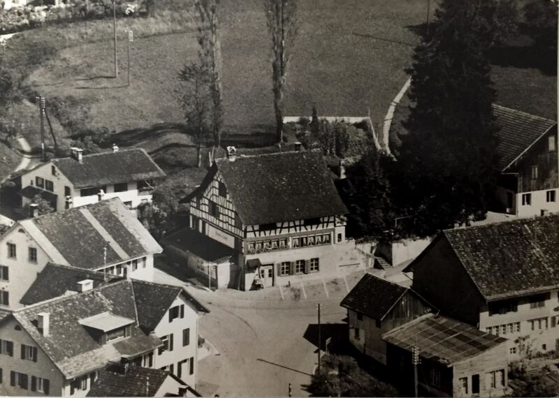 Datei:19790000 Wirtshaus Bachtel Wernetshausen.jpg