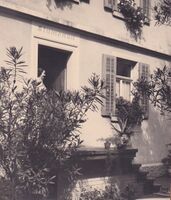 Bachtelstrasse 6, <i>zur Blumenau</i>, Eingang mit Treppe, ca. 1960