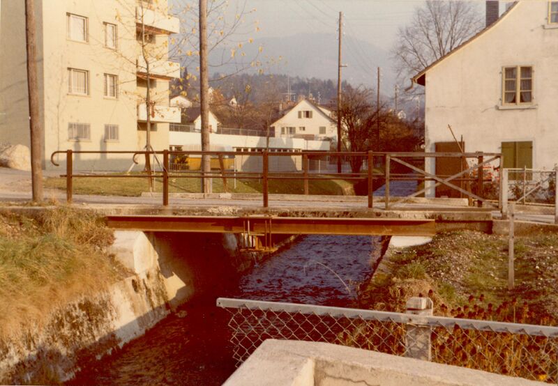 Datei:19721103 Alte Weinhaldebrücke Kurt Ruf.jpg