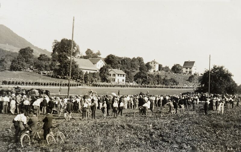 Datei:19290905 Defilee 1.jpg