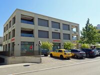 Bahnhofplatz 4a Hinwil 2025, Raiffeisenbank