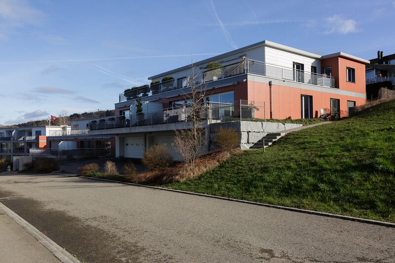 Datei:Bild-Hinwil-Chrüzacherstrasse-3-Serie-387.jpg