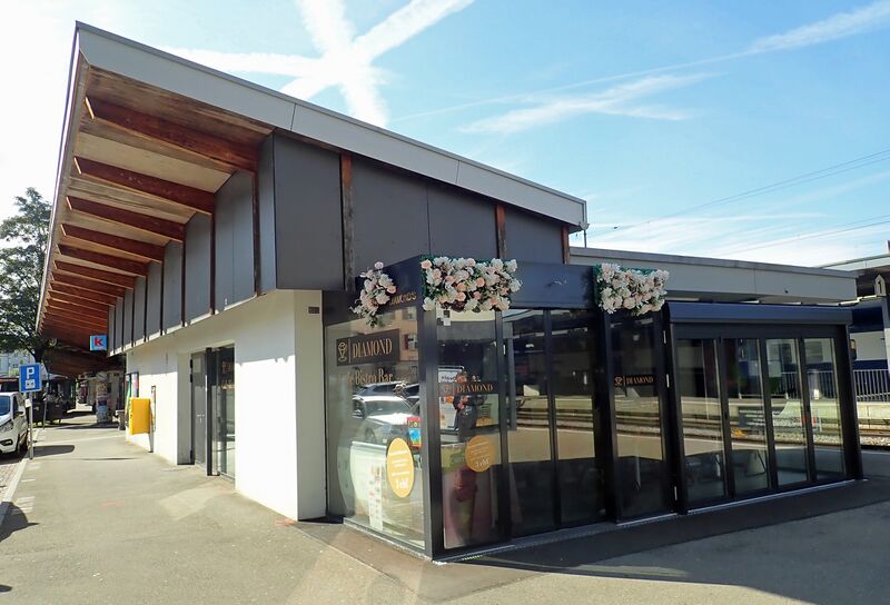 Datei:20250825 Café Bistro Bar Diamond.jpg