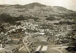 Luftaufnahme Hinwil 1925