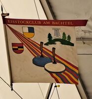 Fahne des Eisstockclubs am Bachtel