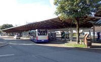 Busbahnhof und Velounterstand, 2025