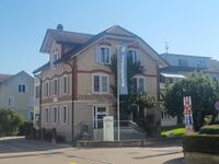 Dürntnerstrasse 45, S Seite, <i>Dubach AG</i> Verkaufsladen, 2025.