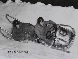 1952. Der Bob «Gyr 18» ist heute im Ortsmuseum Hinwil (Schaulager).