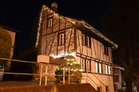 Fachwerkhaus Walderstrasse 30 im Weihnachtsschmuck, 2025