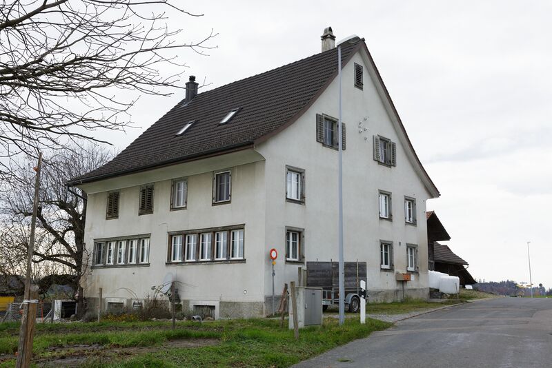 Datei:Bild-Hinwil-Rotensteinstrasse-4-Serie-397.jpg