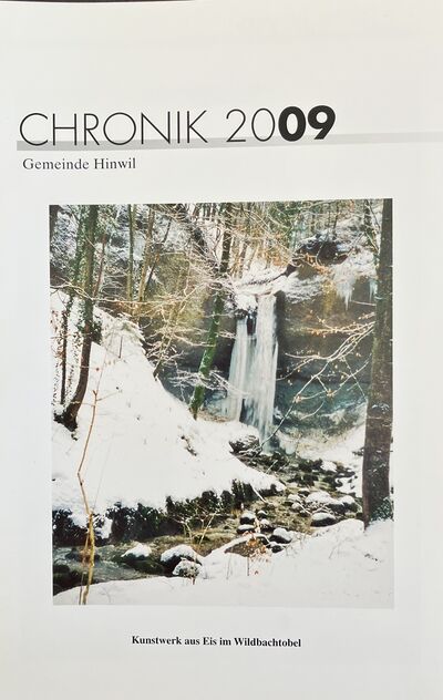 Foto des Mediums (Einband) von „2009 Jahreschronik Hinwil Kurzfassung“