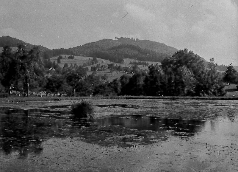 Datei:19400000 Weiher Girenbad.jpg