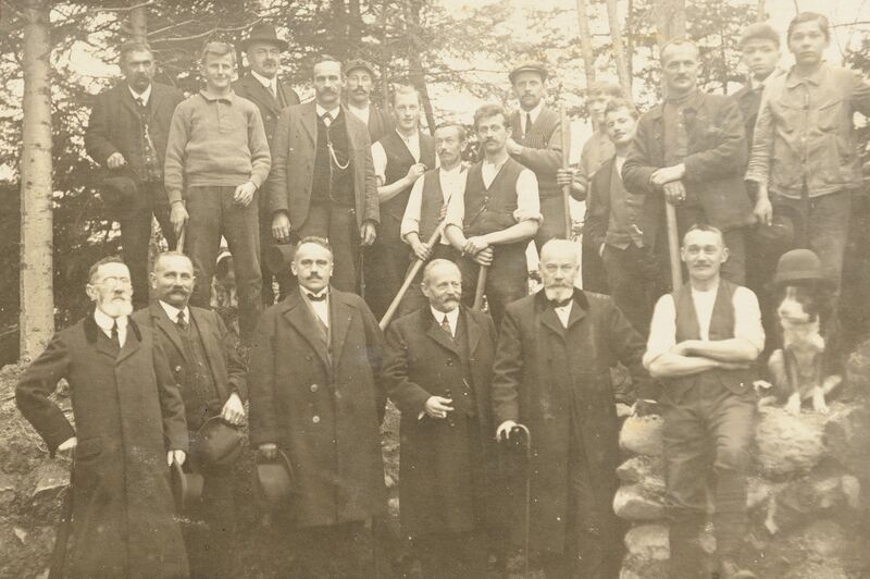 Datei:19260214 Ruine Bernegg Gruppenbild.jpg
