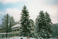 Schulhaus Girenbad, 1998