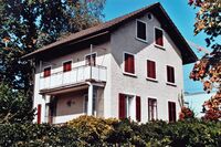 Untere Bahnhofstrasse 28, erbaut 1898, 2007