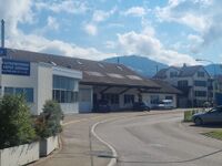 Ehmann <i>Autospritzwerk</i>, Ansicht 2025 versus ca. 1970, Hinwil.