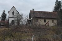 Trafo-Turm und ehemalige Textilfabrik im Girenbad