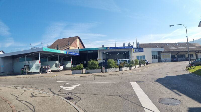Datei:20250819 Gossauerstrasse 6 & 8.jpg
