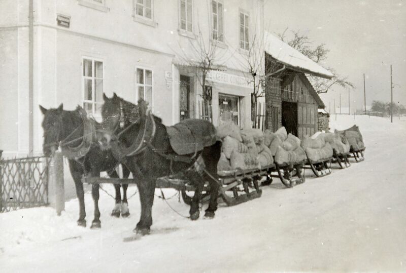 Datei:19180000 Dürntnerstrasse 80 Hinwil.jpg