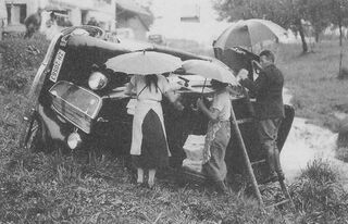 Verkehrsunfall im Loch, 1938, Foto von Henri Feurer-Bodmer