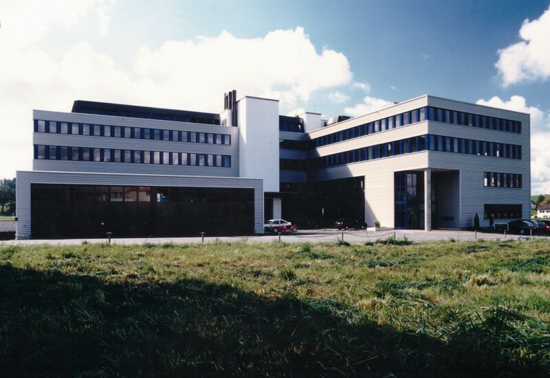 Datei:19950909 Wildbachstrasse 9 Hinwil.jpeg