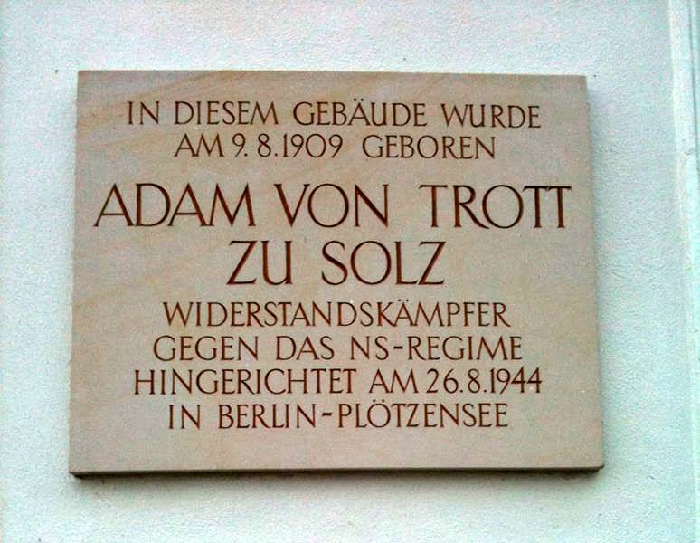 Datei:Trott zu Stolz, 2009 wiki.jpg