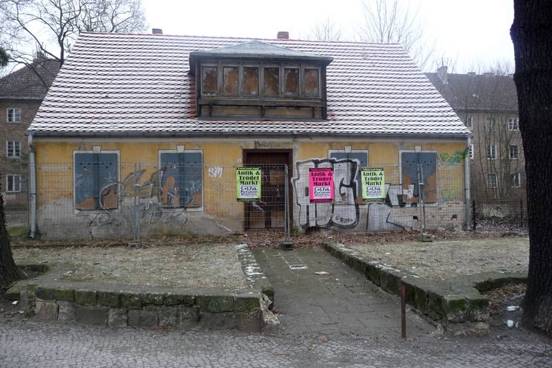 Datei:Großbeerenstr., Heidehaus, Feb. 2011.jpg