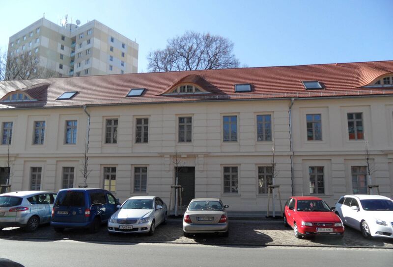 Datei:67-68, Elisabethstr., 2013.jpg