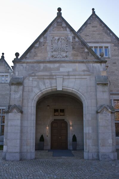 Datei:026 Kaiserbahnhof.jpg