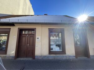 Das Weberhaus befindet sich in der Karl-Liebknecht-Str. 23 in Babelsberg