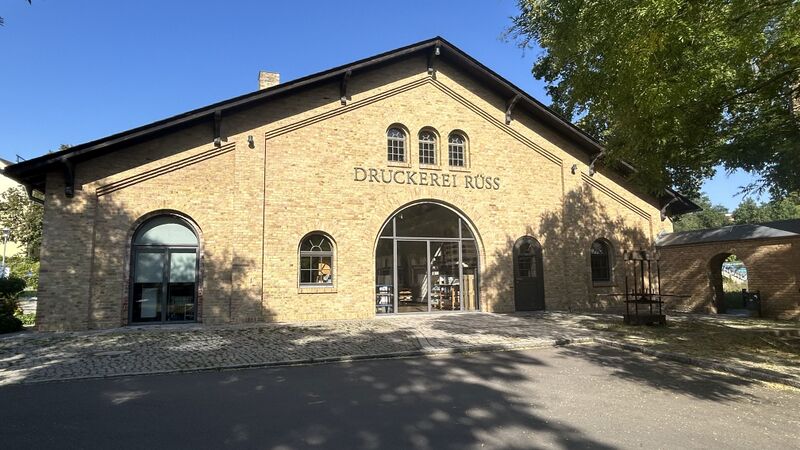Datei:DruckereiRüss AlteWaffenschmiede.jpg