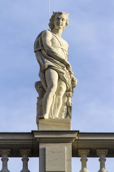 Datei:01.11.2015 Humboldtstraße 4-Palazzo Chiericati (4).jpg