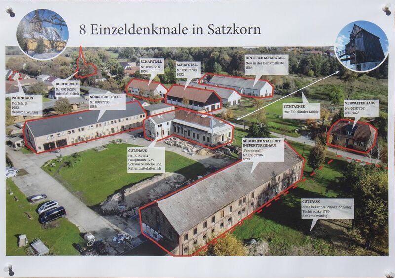 Datei:001 Gutshaus Satzkorn.jpg