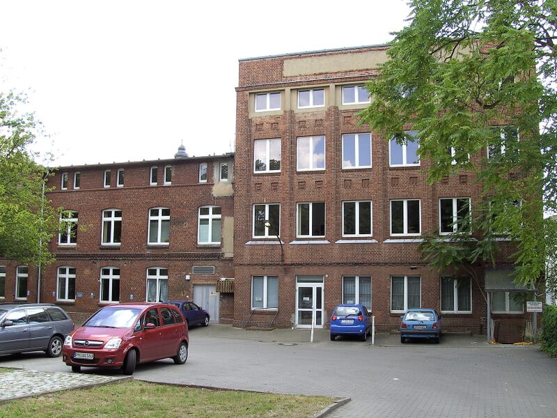 Datei:Benzstraße, ehem. Schuhfabrik Haase & Ruß; 2008.jpg