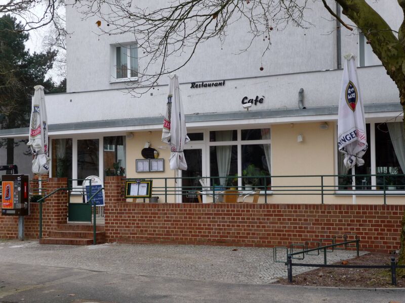 Datei:CAFE BABELSBERG 2009.jpg