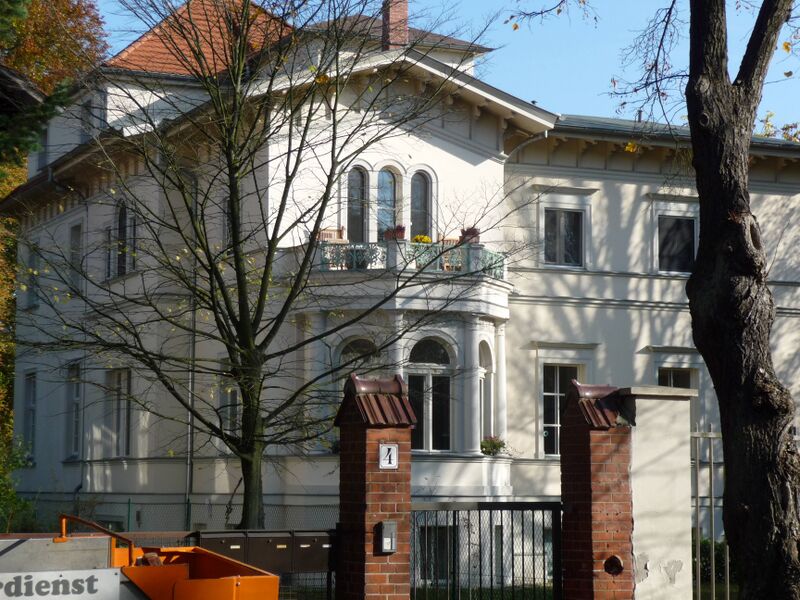 Datei:Karl-Marx-Str. 3; 2008.jpg