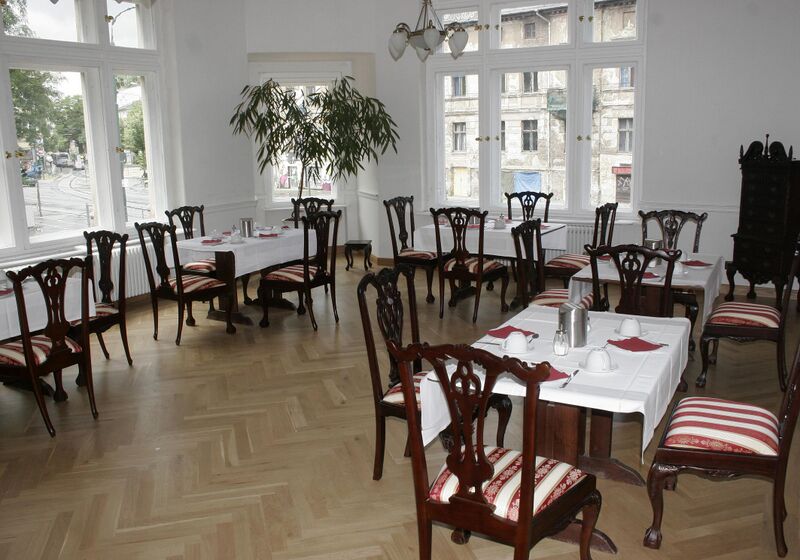 Datei:Frühstücksraum kl3.jpg