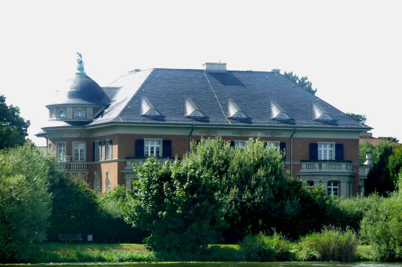 Datei:Berliner Str. 76, Villa Kampffmeyer von der Seelseite; 2010.jpg