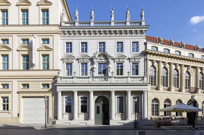 Datei:10.05.2021 Humboldtstraße 4-Palazzo Chiericati (2).jpg