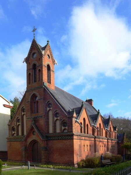 Datei:005 Kapelle KleinGlienicke.jpg