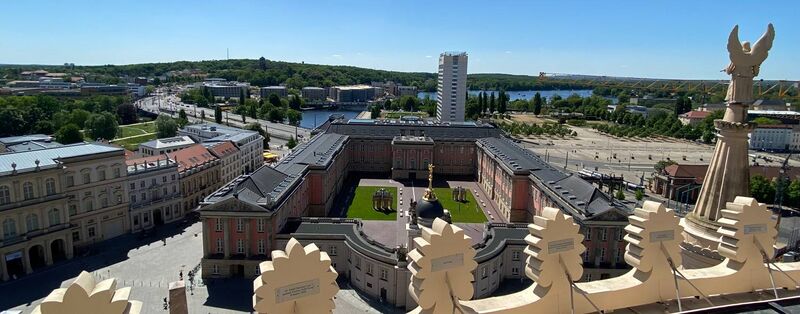 Datei:Landtag ausschnitt.jpg