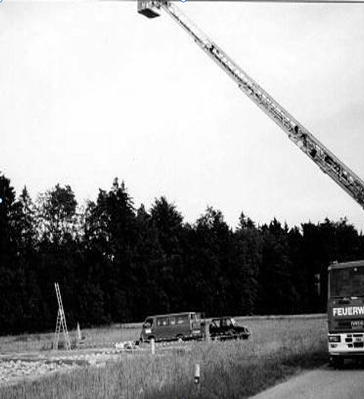 Datei:Ausgrabung 1999.jpg