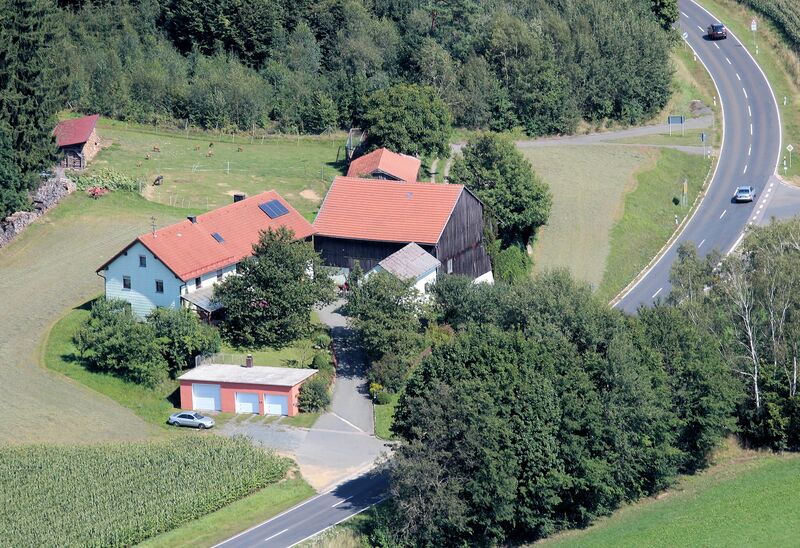 Datei:Bruderbügerl (Oberviechtach) 2017 01.jpg