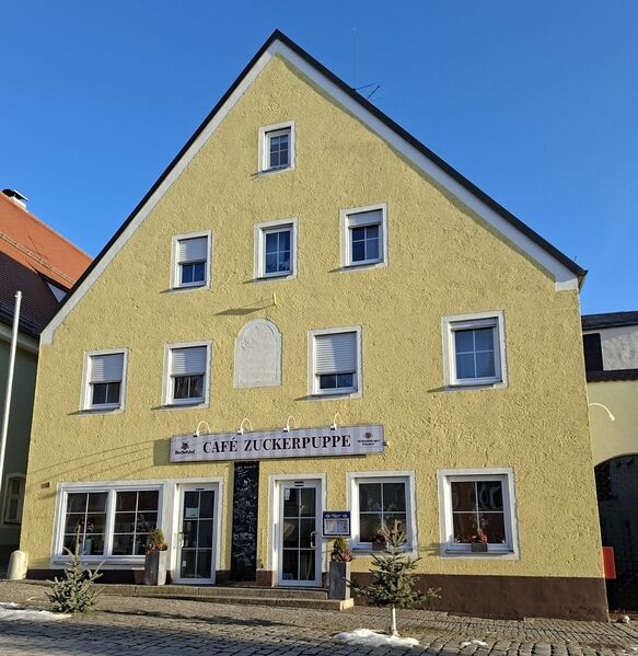 Datei:Schwandorf Marktplatz 9.jpg