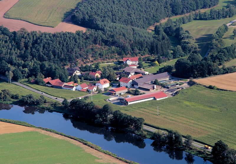 Datei:Untermainsbach (Nittenau) 2013.jpg