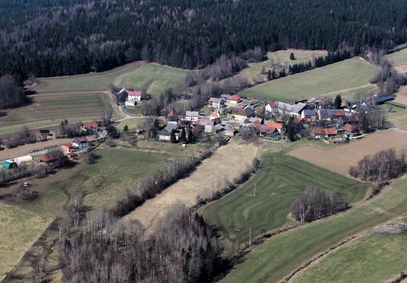 Datei:Laub (Schönsee) 2018 03.jpg