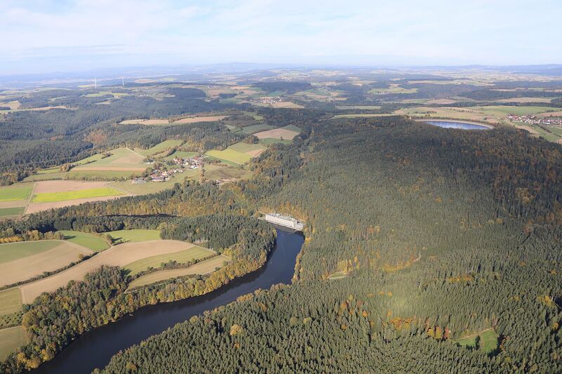 Datei:Pumpspeicherwerk Reisach 04.jpg